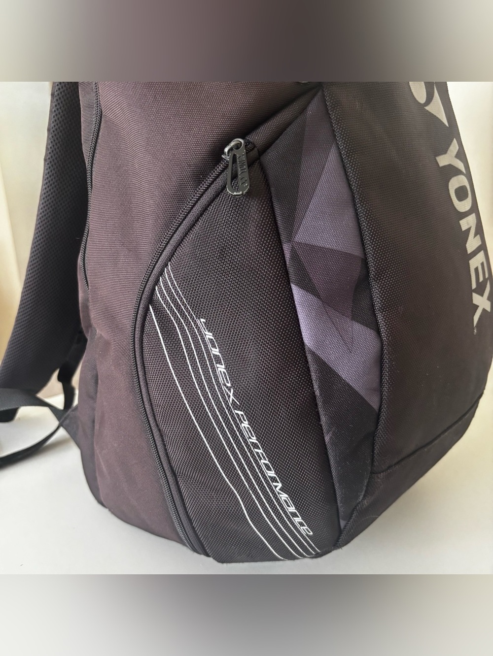 Yonex Pro Backpack M 92212M for Rackets (Tennis, Badminton, Racketball) Black - Picture 5 of 13